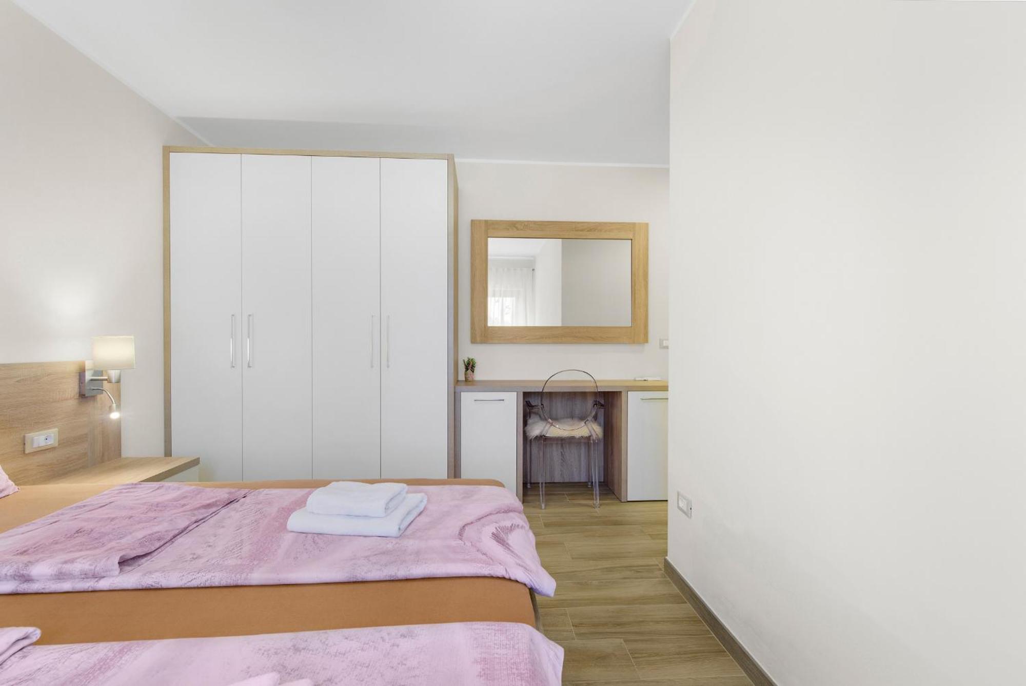 Apartment Stanko Vrvari Esterno foto
